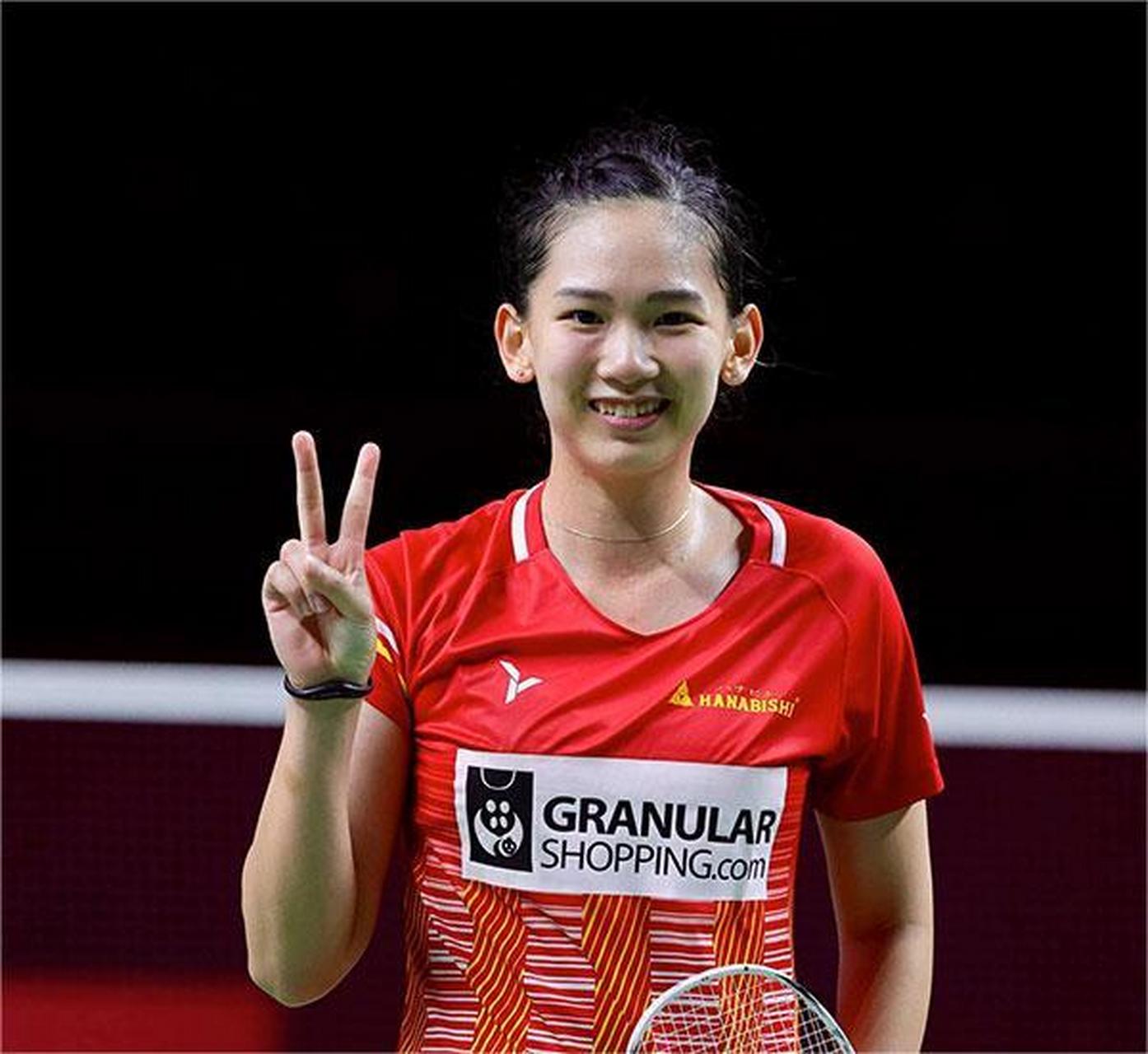 站在球场中 站在球场中