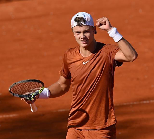 一开始就充 一开始就充